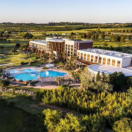 Sheraton Colonia Golf & Spa Resort Colonia del Sacramento Eksteriør bilde Aerial view of the hotel