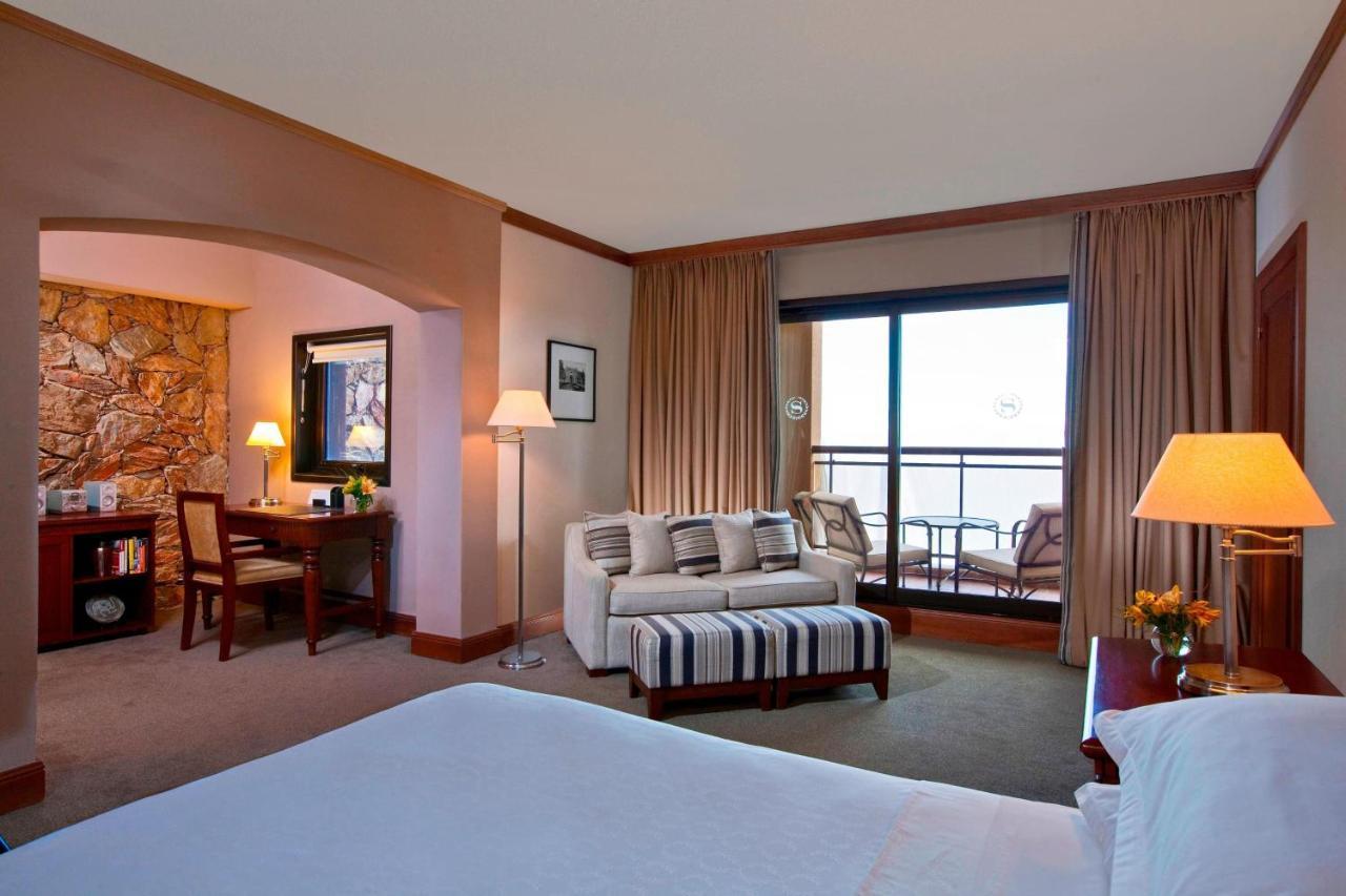 Sheraton Colonia Golf & Spa Resort Colonia del Sacramento Eksteriør bilde A room at the hotel