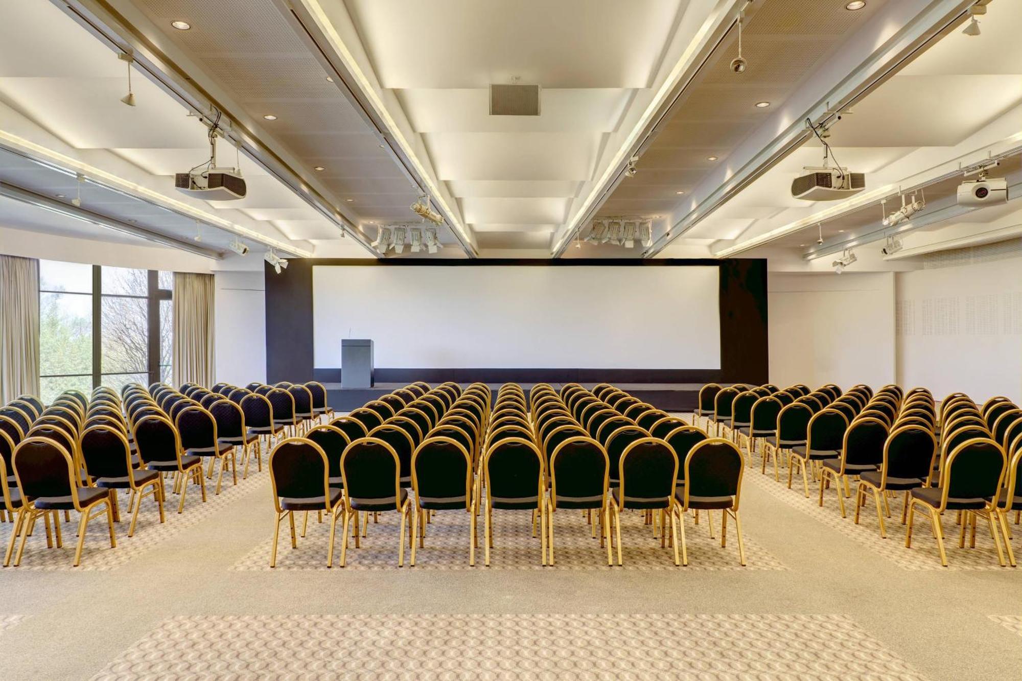 Sheraton Colonia Golf & Spa Resort Colonia del Sacramento Eksteriør bilde The main conference room