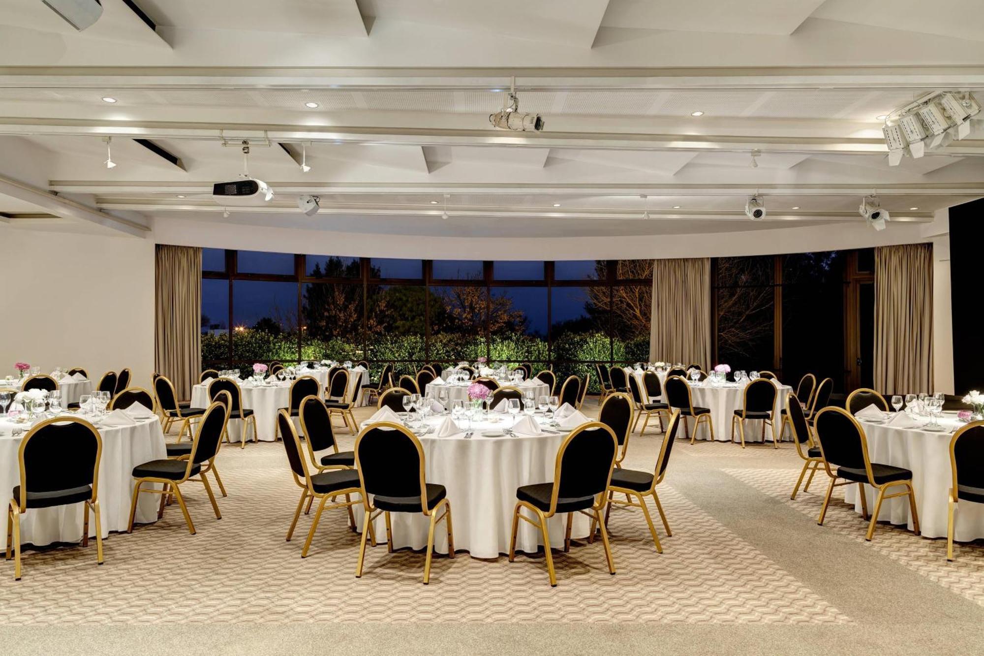 Sheraton Colonia Golf & Spa Resort Colonia del Sacramento Eksteriør bilde The Westin Palace, Madrid