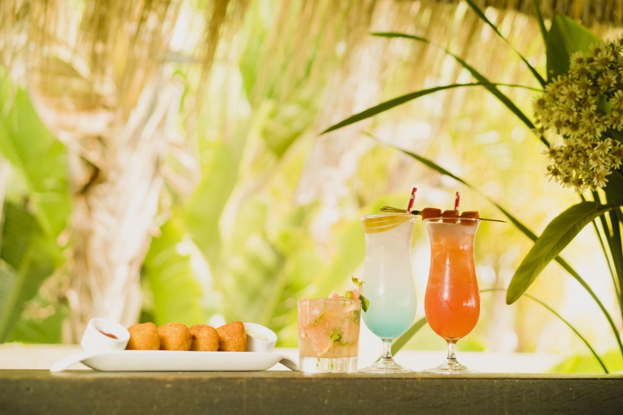 Sheraton Colonia Golf & Spa Resort Colonia del Sacramento Eksteriør bilde Cocktails